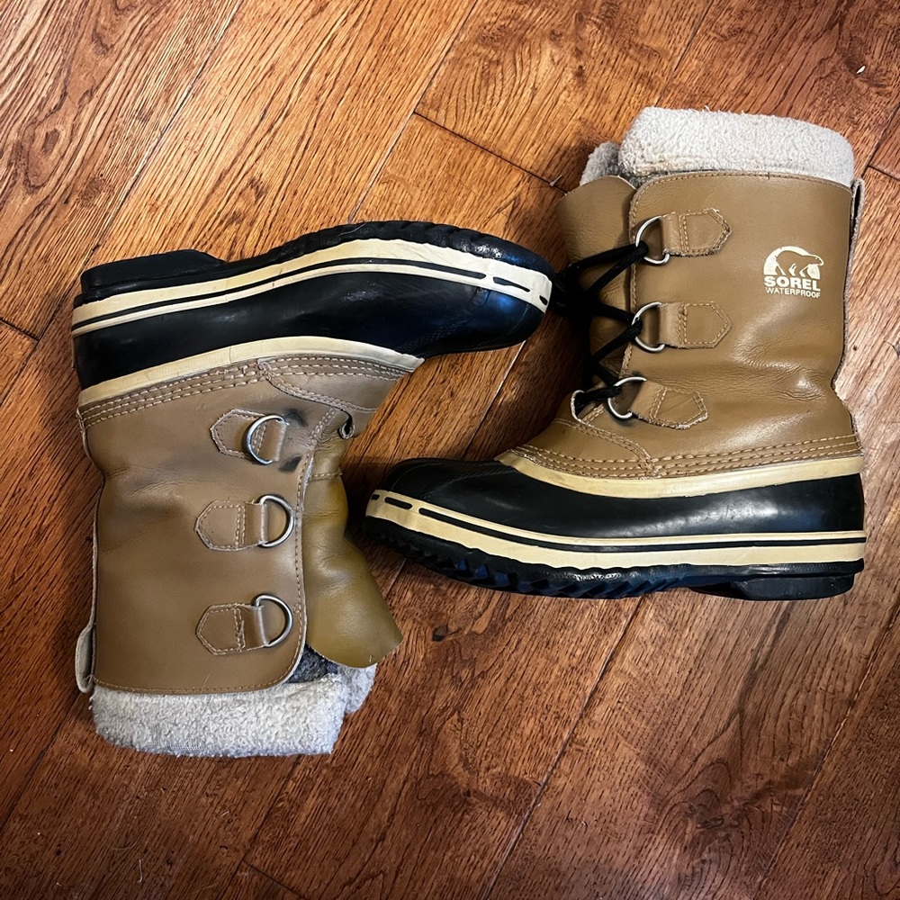 Kids Sorel winter boots